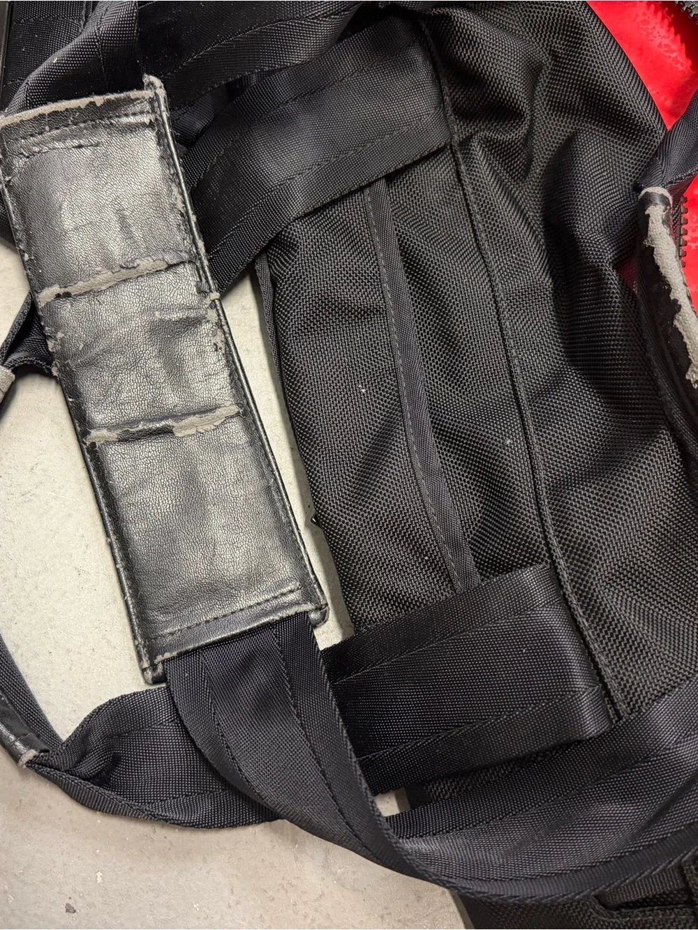 Black Men’s Jacket with Red Lining - Lululemon